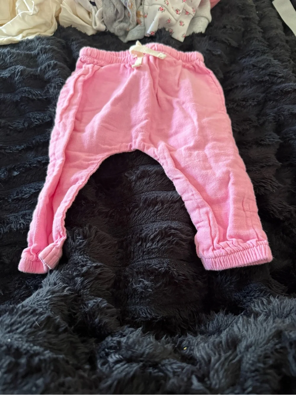9 Pairs Of Pants 6-12 month Baby Girl